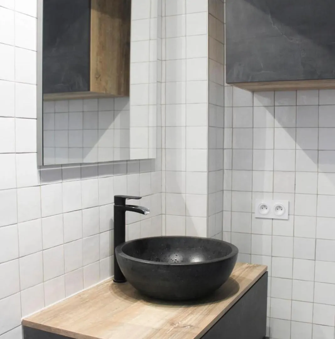 Cozy 56 M Near Batignolles Apartment