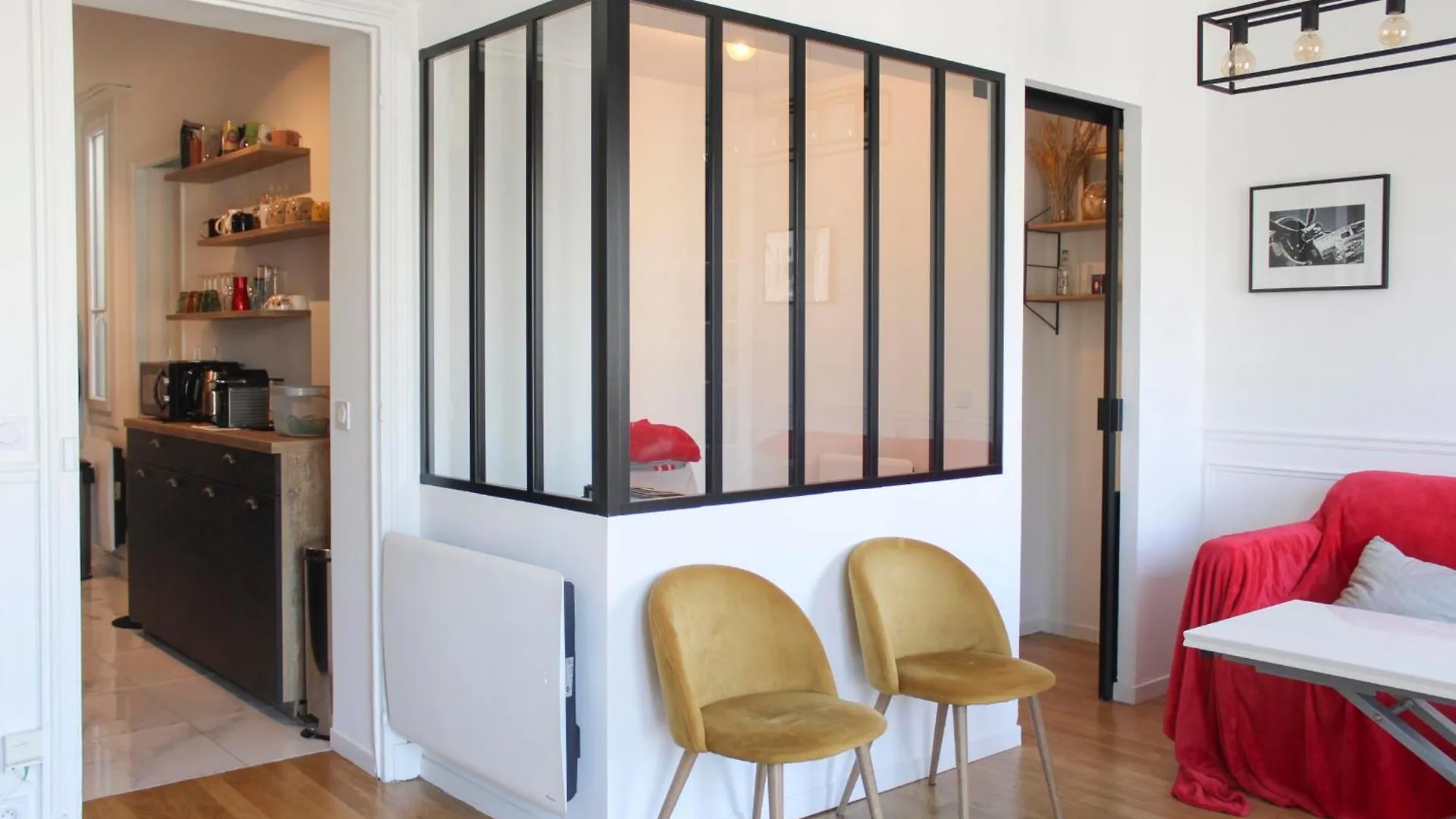 Cozy 56 M Near Batignolles Apartment *